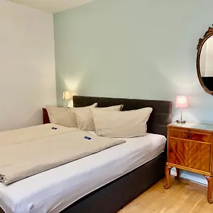 Apartment Privates Doppelzimmer Mit Separatem Eingang, Utting am Ammersee